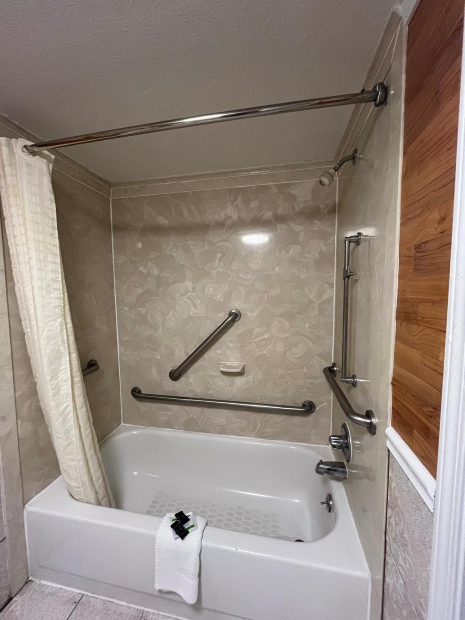 Hallmarc Inn & Suites Of West Memphis Bagian luar foto