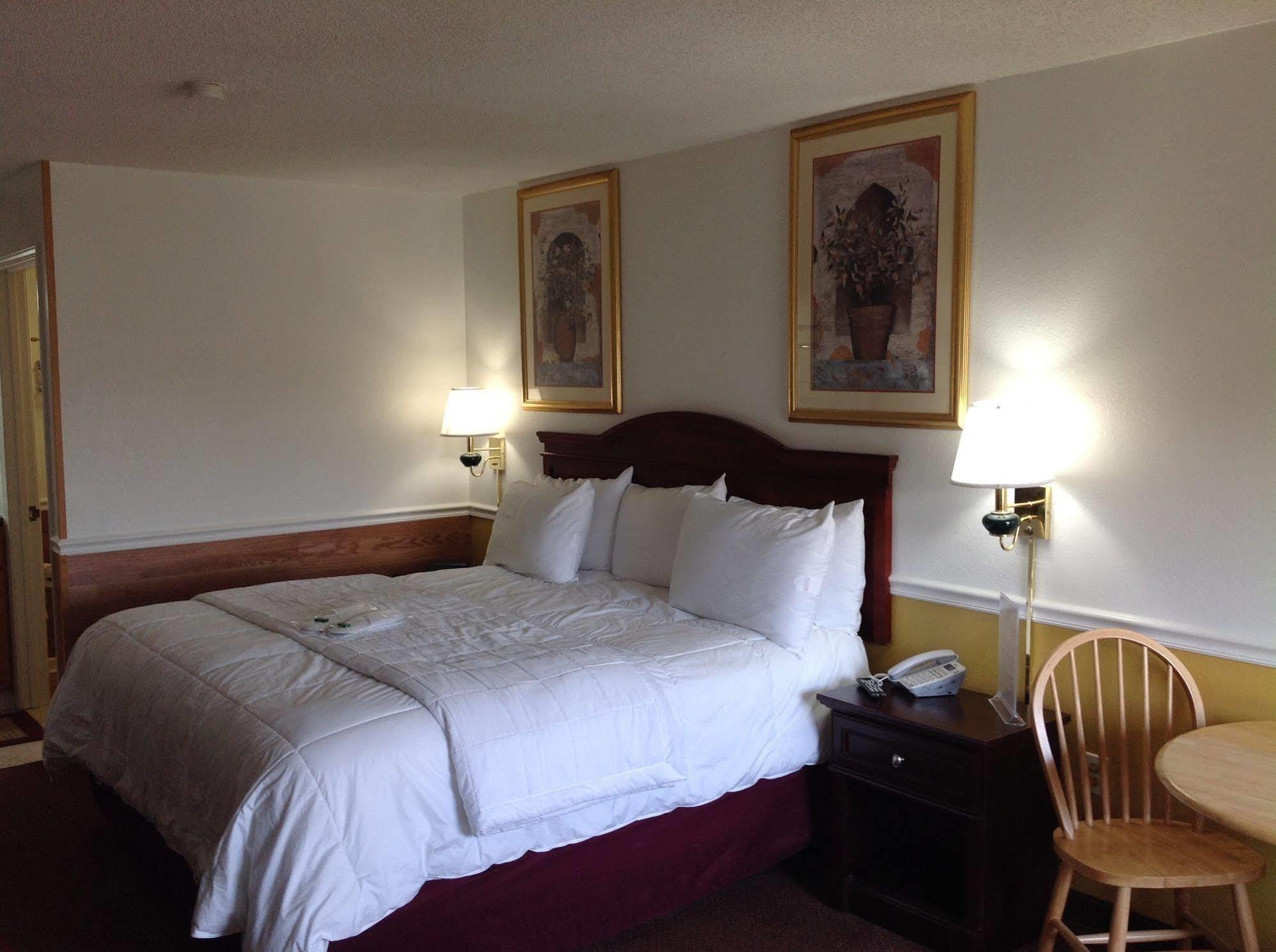Hallmarc Inn & Suites Of West Memphis Bagian luar foto